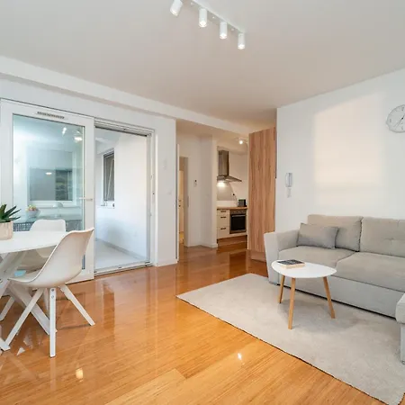 Apartament Seaside *